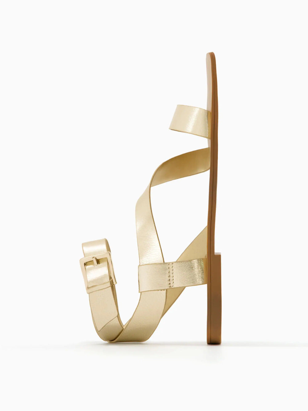 Flache Sandalen mit Knöchelriemen