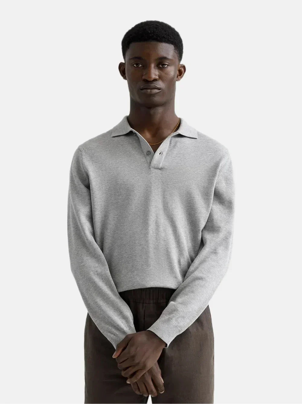 El polo azul marino
